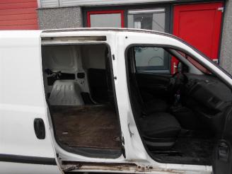 Opel Combo 1.3 CDTi L1H1 ecoFLEX airco uitvoering met achterklep picture 21