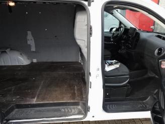 Mercedes Vito 109 CDI 165501 km airco imperiaal picture 20