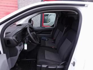 Peugeot Expert 226S 1.6 BlueHDI 95 Pro 3 zits picture 7