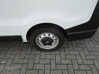 Renault Trafic 1.6 dCi T27 L1H1 Comfort 3 zits airco picture 20