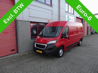 bruktbiler bedrijf Peugeot Boxer 333 2.2 BlueHDi 165 L3H2 Premium 3 zits navi airco camera 2500 kg trekhaakgewicht 2020/3