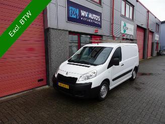 Käytettyjen commercial vehicles Peugeot Expert 227 2.0 HDI L1H1 Profit+ airco 3 zits 2015/6