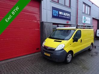 Käytettyjen commercial vehicles Opel Vivaro 2.0 CDTI L2H1 airco imperiaal 2012/6