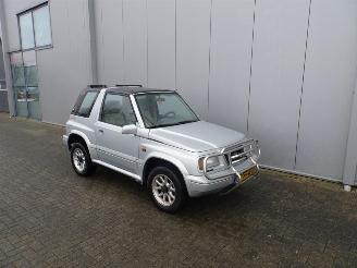 Suzuki Vitara 2.0-16V 4x4 fun cabrio picture 4