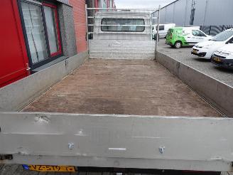 Volkswagen Crafter 50 2.0 TDI L3H1 openlaadbak 3 zits airco 3500 kg trekhaak gewicht picture 18