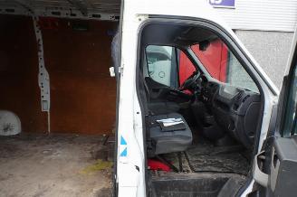 Renault Master T33 2.3 dCi L2H2 airco 3 zits MARGE !!!!!!!! picture 18