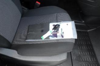 Peugeot Partner 1.5 BlueHDI Premium airco camera cruis trekhaak picture 10