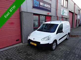 Tweedehands bestelwagen Peugeot Partner 122 1.6 e-HDI L2 XR airco inrichting imperiaal 2014/6