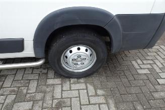 Peugeot Boxer 435 2.0 BlueHDI L3H3 Pro DIEFSTAL SCHADE picture 15