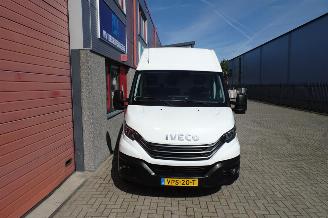 Iveco Daily 35S16V 2.3 35 2h l 3 3 zits automaat nl auto !!!!!!!! 8 traps 3500 kg trekhaak gewicht picture 35