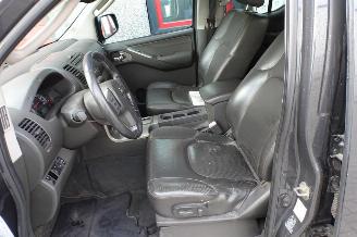 Nissan Navara dc automaat lang airco navara picture 20