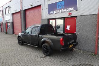 Nissan Navara dc automaat lang airco navara picture 2