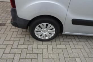 Citroën Berlingo 1.6 hdi multispace airco 2 x schuifdeur 175769 km !!!! picture 20