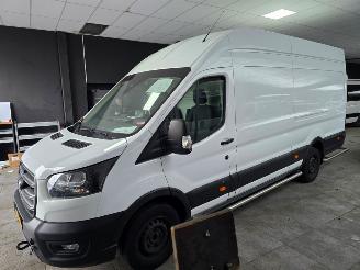 krockskadad bil bedrijf Ford Transit 350 2.0 TCi 125KW L4H3 Automaat, Motor Defekt 2022/8