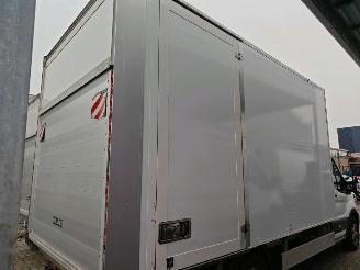 Ford Transit  picture 3
