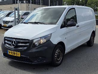 damaged commercial vehicles Mercedes Vito  2017/1