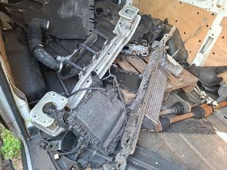 Ford Transit  picture 15