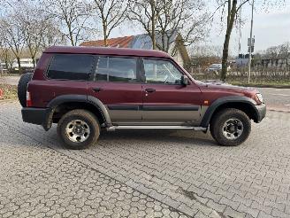 Nissan Patrol  picture 4