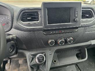 Renault Master L2H2 2.3 DCi picture 12