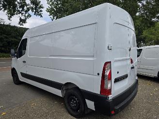 Renault Master L2H2 2.3 DCi picture 8