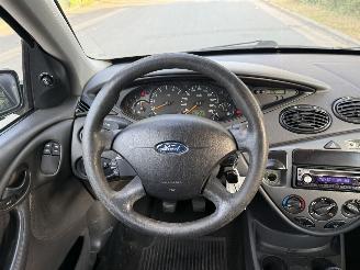 Ford Focus  picture 4
