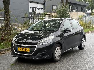 uszkodzony samochody osobowe Peugeot 208  2018/10