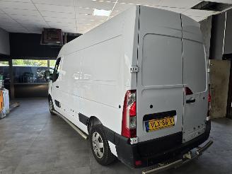Renault Master L2H2 2.3 CDTi 110Kw picture 2
