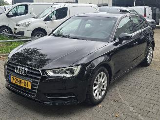Unfallwagen Audi A3 Sportback G-Tron  Mechatronic storing. 2014/12