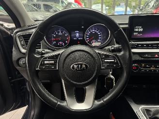 Kia Ceed  picture 10