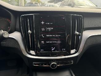 Volvo V-60  picture 12