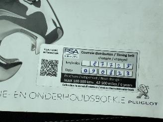 Peugeot 308 1.2 PureTech AUTOMAAT PANO LEER  Blue Lease Premium picture 26