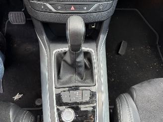 Peugeot 308 1.2 PureTech AUTOMAAT PANO LEER  Blue Lease Premium picture 23