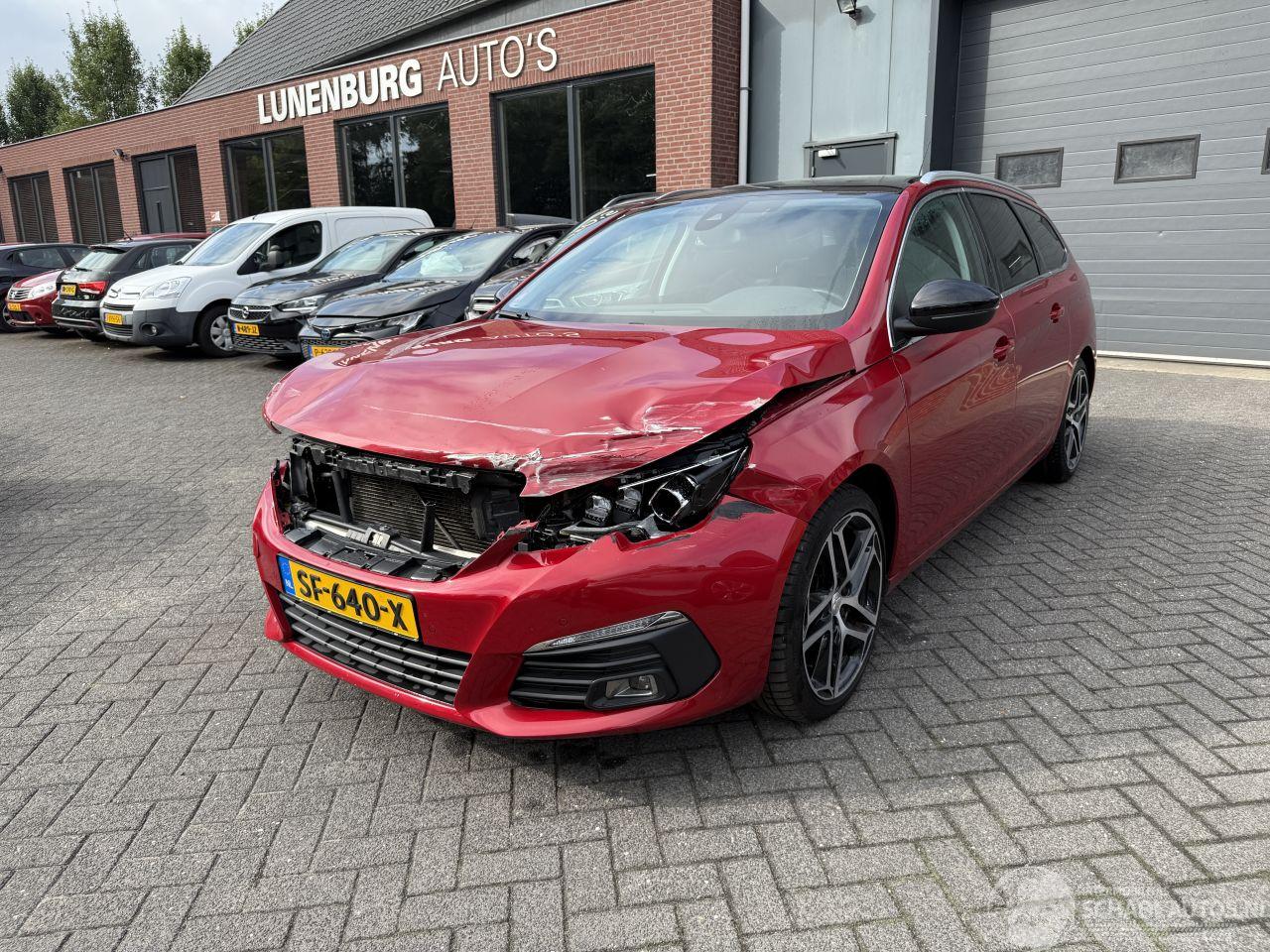 Peugeot 308 1.2 PureTech AUTOMAAT PANO LEER  Blue Lease Premium