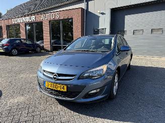 damaged passenger cars Opel Astra 1.4 Turbo Rhythm (Hatchback 5-dr.) 2014/6