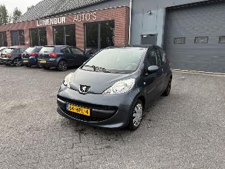  Peugeot 107 1.0-12V XS   AIRCO Hatchback 3-dr. 2009/1