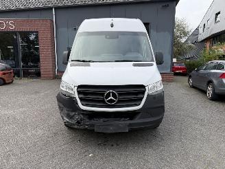 damaged commercial vehicles Mercedes Sprinter 314 2.2 CDI  AUTOMAAT L4H2 DC EURO VI-D 2019/4