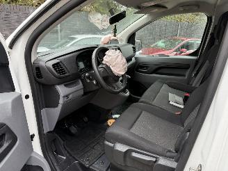 Opel Vivaro 1.5 CDTI   9 PERSOONS Personenbus 4-dr. picture 22