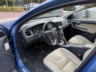Volvo V-60 2.4 D6 AWD Plug-In Hybrid Summum picture 17