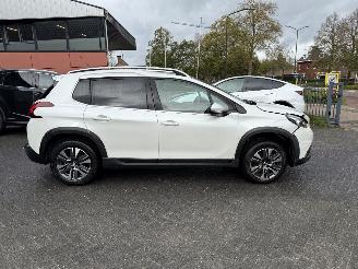 Peugeot 2008 1.2 PureTech GT-line  LEER PANORAMADAK SUV 5-dr. picture 6