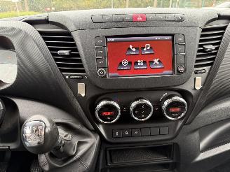 Iveco Daily 35S21V 3.0 352 H2 LUCHTVERING  204PK picture 24