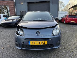 Renault Twingo 1.2-16V Collection  Hatchback 3-dr. picture 6