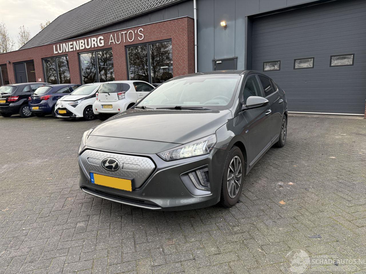 Hyundai Ioniq Premium EV 38 kWh (Hatchback 5-dr.)