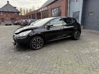 Renault Clio 0.9 TCe Dynamique  NAVIGATIE Hatchback 5-dr. picture 26