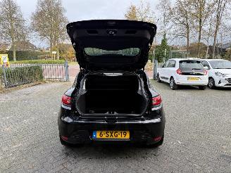 Renault Clio 0.9 TCe Dynamique  NAVIGATIE Hatchback 5-dr. picture 12