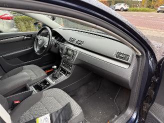 Volkswagen Passat 1.6 TDI Comfortline BlueMotion picture 32