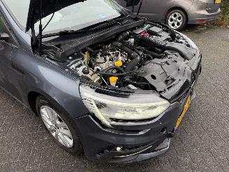 Renault Mégane 1.3 TCe 140 Equilibre picture 7