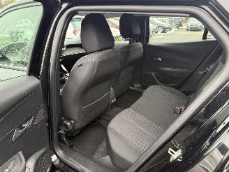 Peugeot e-2008 EV Active Pack 50 kWh (SUV 5-dr.) €9090,- EX BTW picture 16