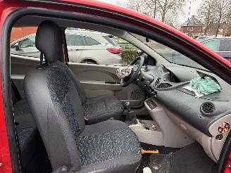 Renault Twingo 1.2 Authentique  AIRCO Hatchback 3-dr. picture 15