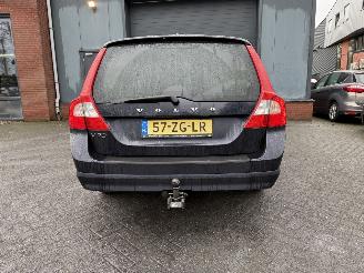 Volvo V-70 2.5T Summum  AUTOMAAT LEER  Stationwagen 5-dr. picture 3