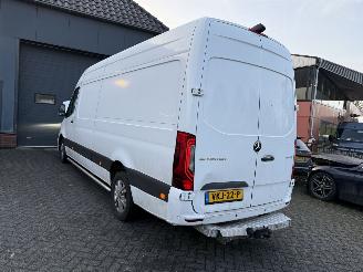 Mercedes Sprinter 317 1.9 CDI L4H3 AUTOMAAT LED picture 2
